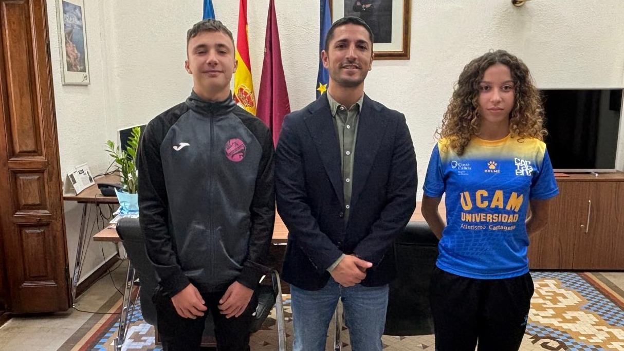 recepcion victor cayuela y ftima hernandez 2026 1.jpg